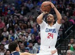 快船替补发力，鲍威尔贡献关键得分的简单介绍