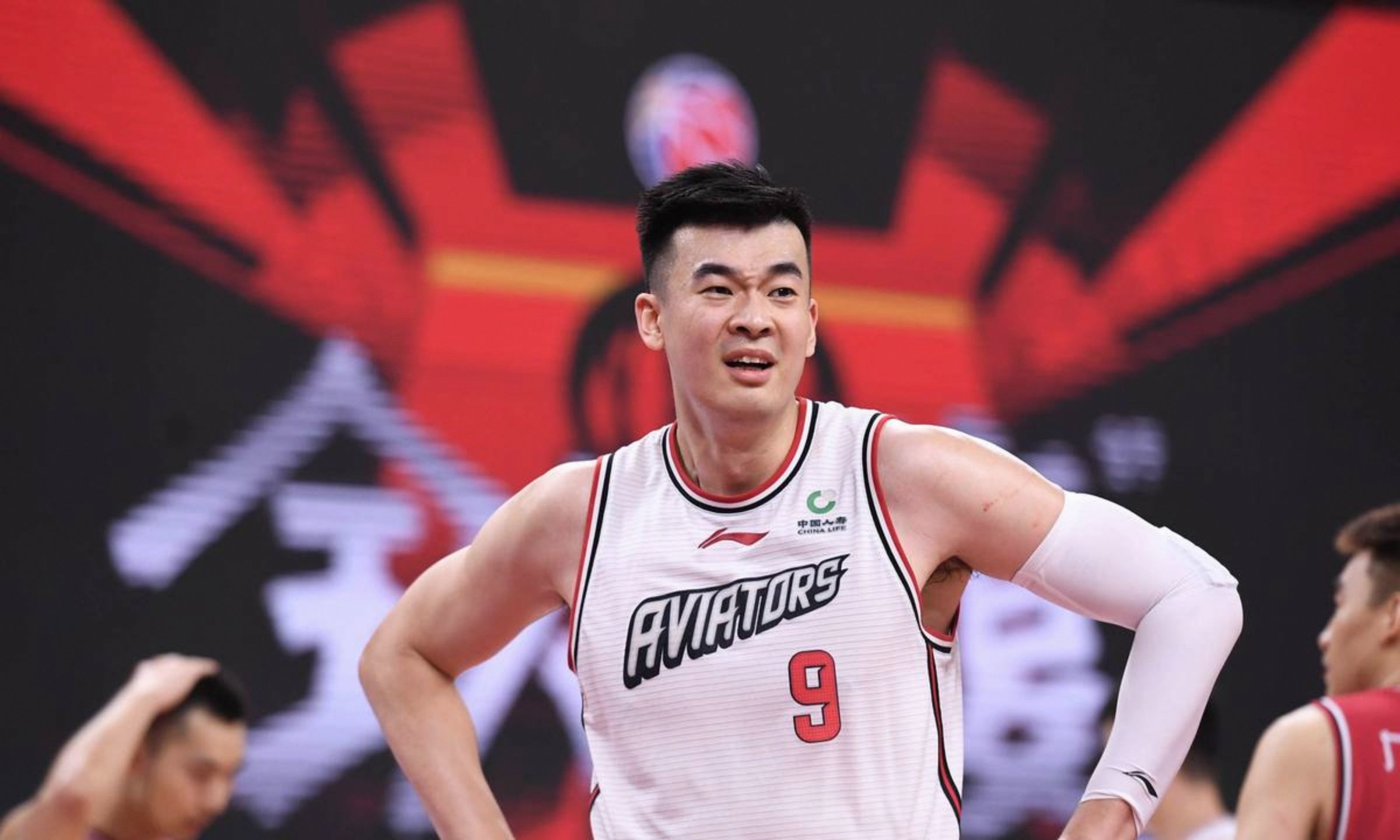 杨鸣临场调整及时，辽宁队逆转走势